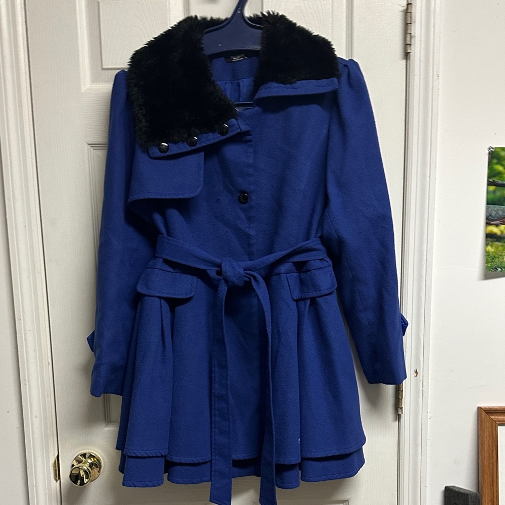 zeagoo Royal Blue Trench Coat with Black Faux Fur Collar